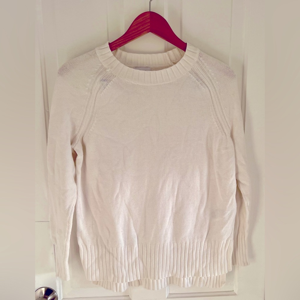 Old Navy White Crewneck Sweater Lightweight